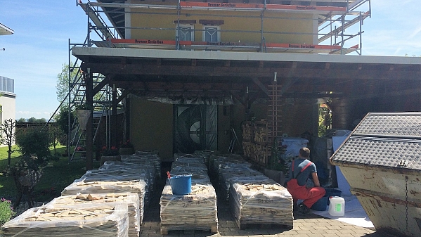 Die Rekonstruktion von der Fassade eines Familienhauses beim Bodensee - Mix Toscana 774